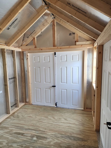 8x12 Utility with Vertical Metal Siding and Tech Shield look inside