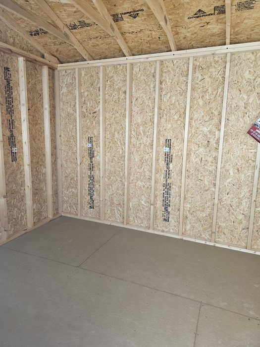 10x14 utility shed inside