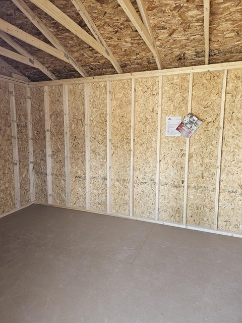 10x16 utility building look inside
