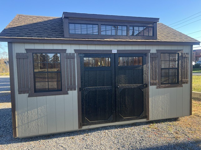12x16 dormer utility with 7 foot walls