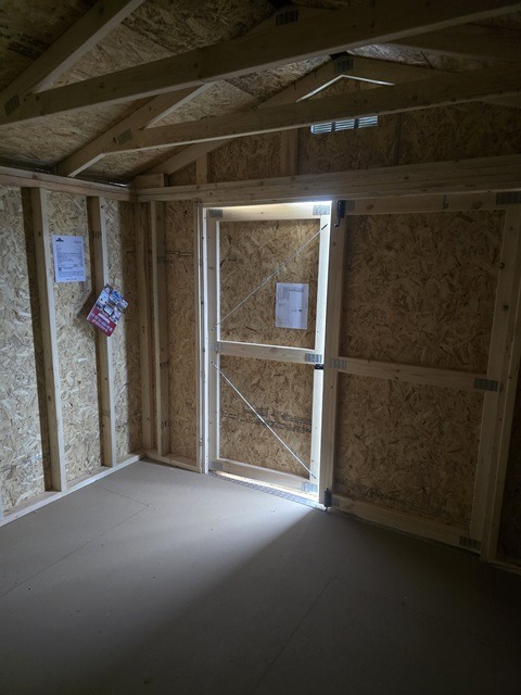 10x10 utility with double doors