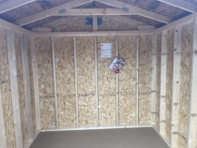 8x8 utility look inside