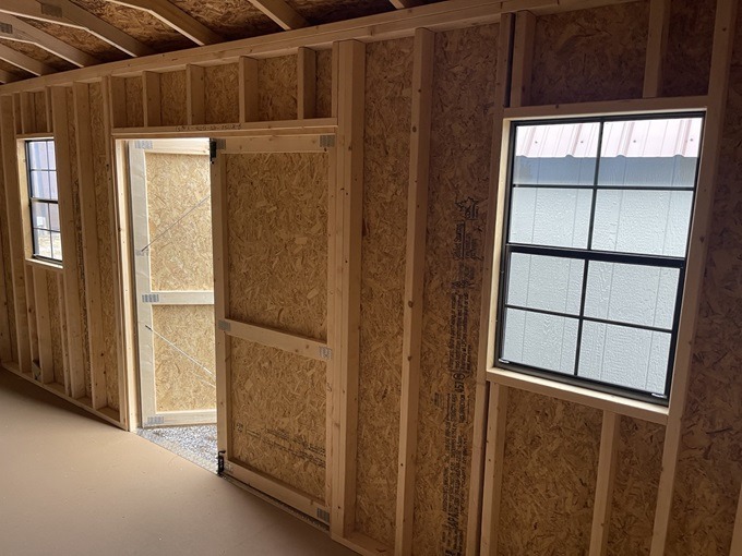 10x20 utility building with door and windows