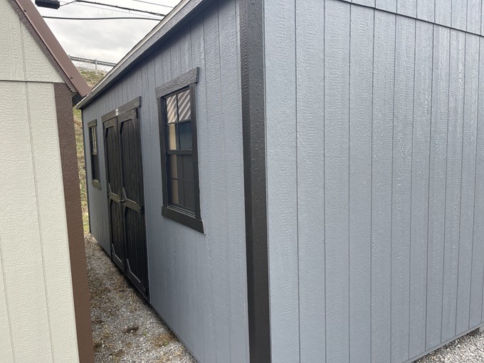 10x20 utility