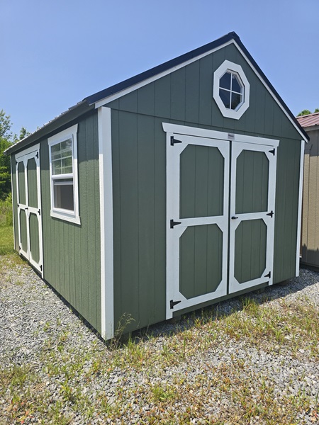 12x16 utility with 7 foot walls