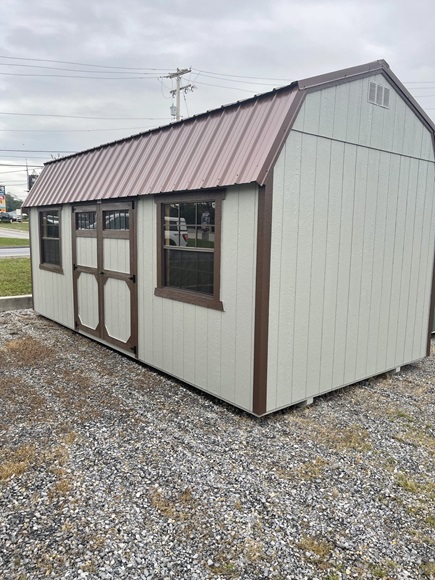 10x20 side lofted barn