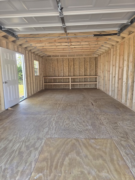 14x28 garage utility with workbench