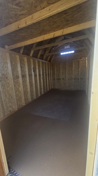 8x16 lofted barn with windows