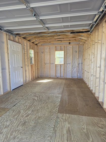 12x20 garage utility with windows