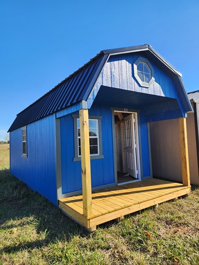 10x24 lofted barn with playhouse pkg