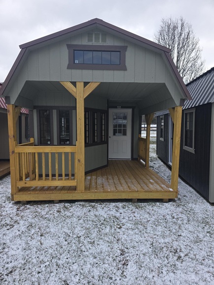 12x32 deluxe playhouse