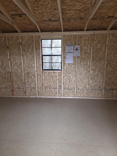 10x14 utility with window