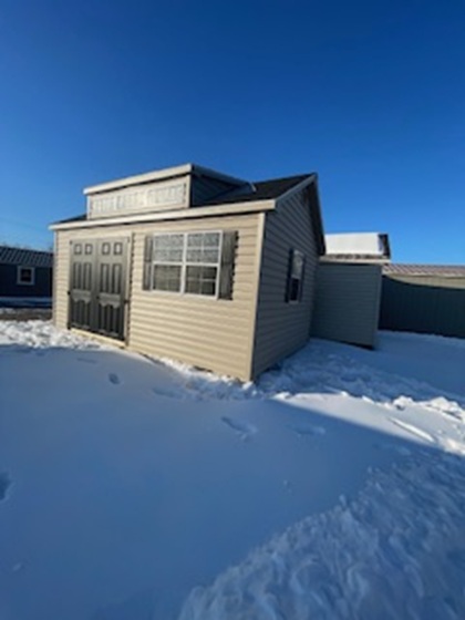 12x16 vinyl utility with dormer