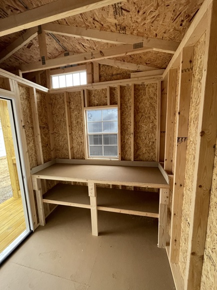 12x16 utility with side porch with workbench