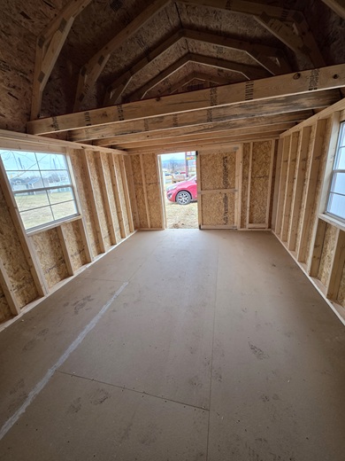 12x16 lofted barn look inside