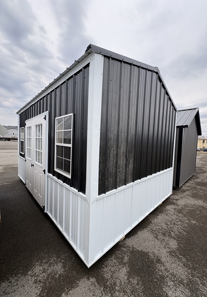 10x16 utility with metal siding in West Virginia