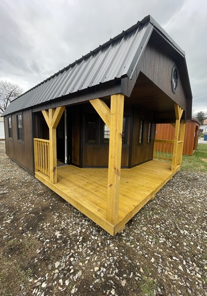 16x24 deluxe playhouse cabin