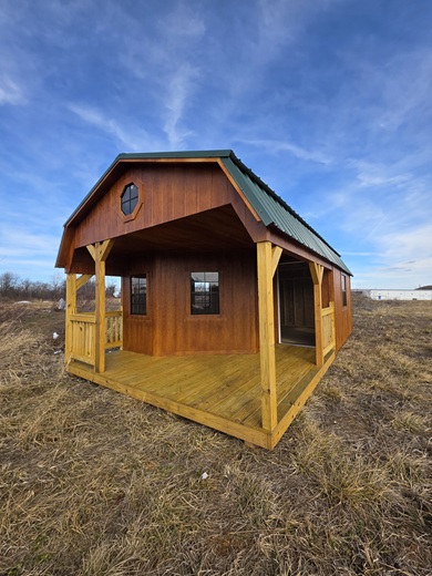 14x24 lofted barn with deluxe playhouse
