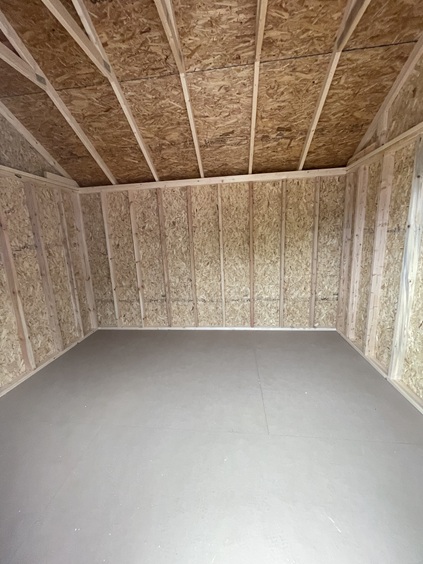 10x12 utility with 7 foot walls