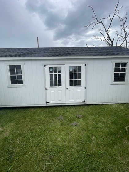 12x32 playhouse cabin for sale in Hagerstown MD