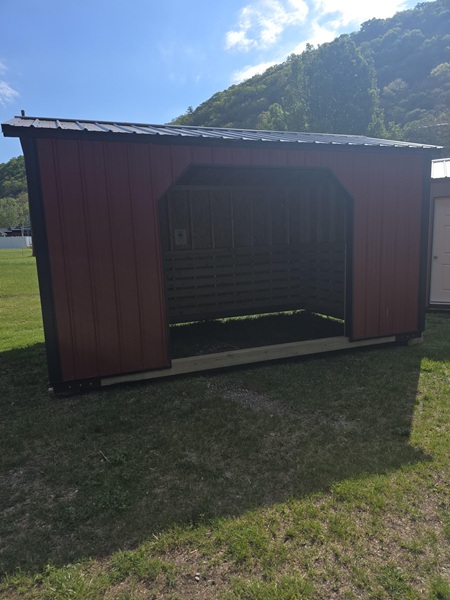 10x16 animal shelter