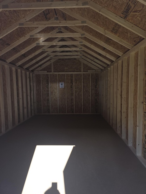 12x20 utility look inside