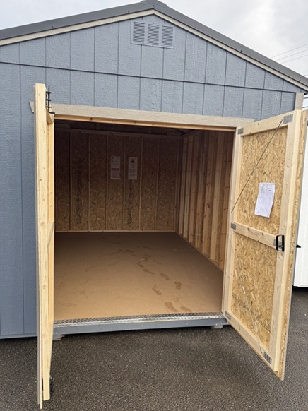 10x14 utility with 8 foot walls look inside
