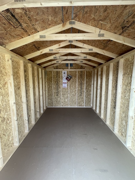 8x12 utility look inside
