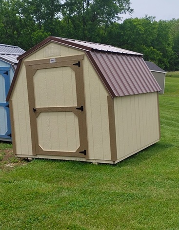 8x8 barn