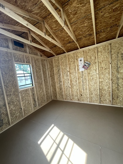 10x12 utility with 8 foot walls look inside