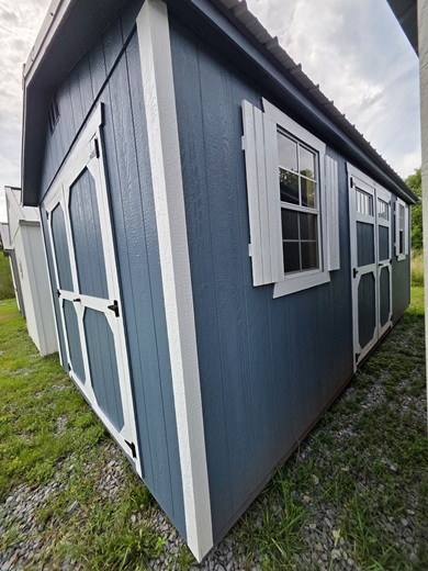 10x20 utility