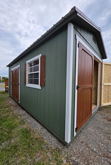 10x20 utility