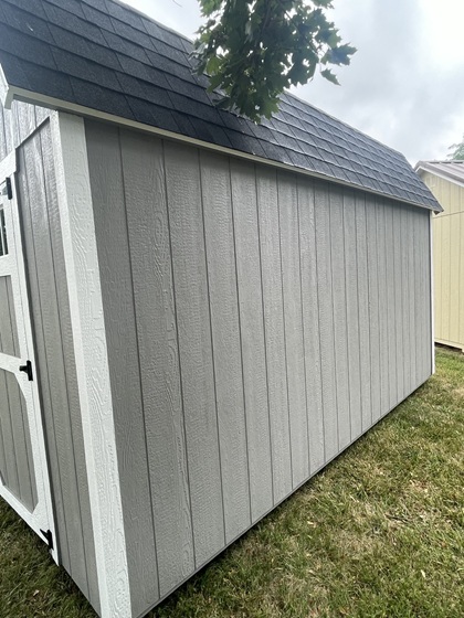10x14 lofted barn with double doors and windows
