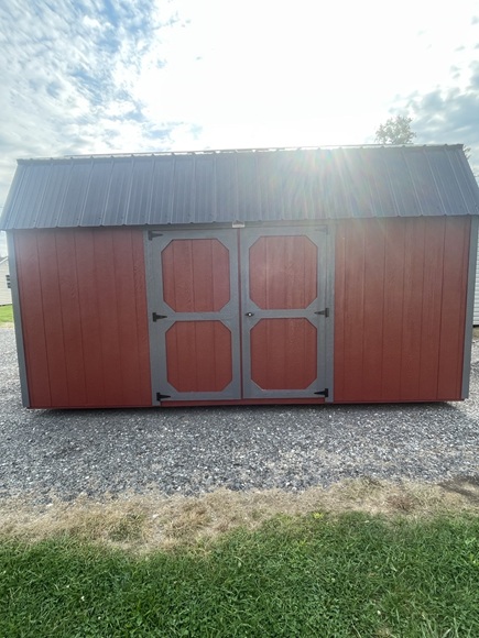 10x16 side lofted barn