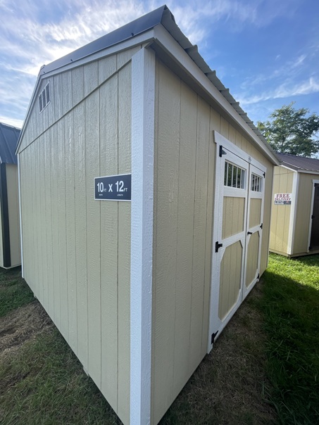 10x12 utility